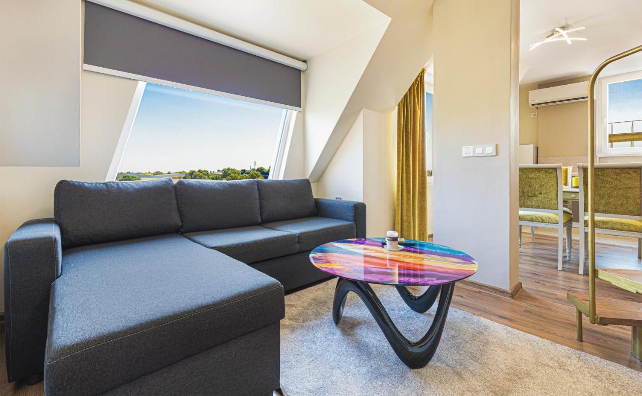 Fancy 1Bd Penthouse With Terrace Near The Centre By Flat Mаnager Apartamento Plovdiv Exterior foto