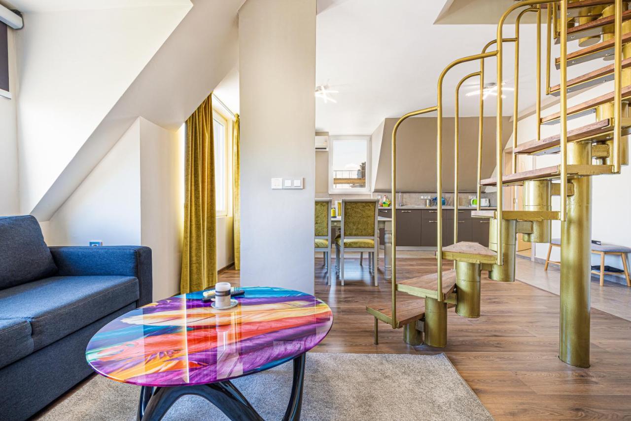 Fancy 1Bd Penthouse With Terrace Near The Centre By Flat Mаnager Apartamento Plovdiv Exterior foto